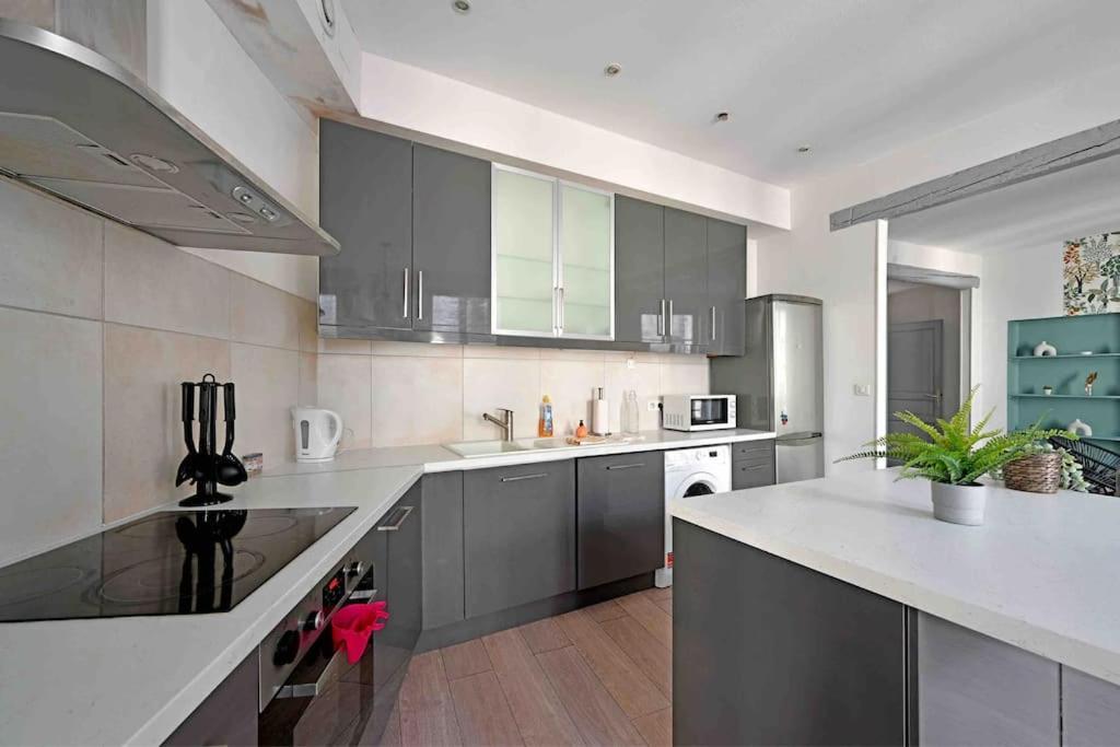 Pops Flat - Parking Prive Gratuit - Wi-Fi - Ac Clim Apartment Avignon Exterior photo